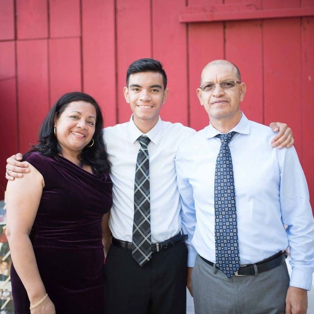 Meet your Posher, Daysi